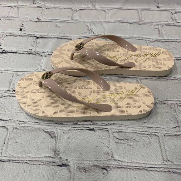 NEW Michael Kors Women's Flip Flops Rose Gold MK Logo Size 7 - Picture 2 of 3
